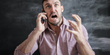 Jak opanować własne nerwy? 5 sprawdzonych sposobów