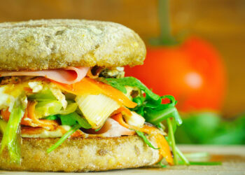 Czy każdy z nas musi być na diecie? O sztuce żywienia